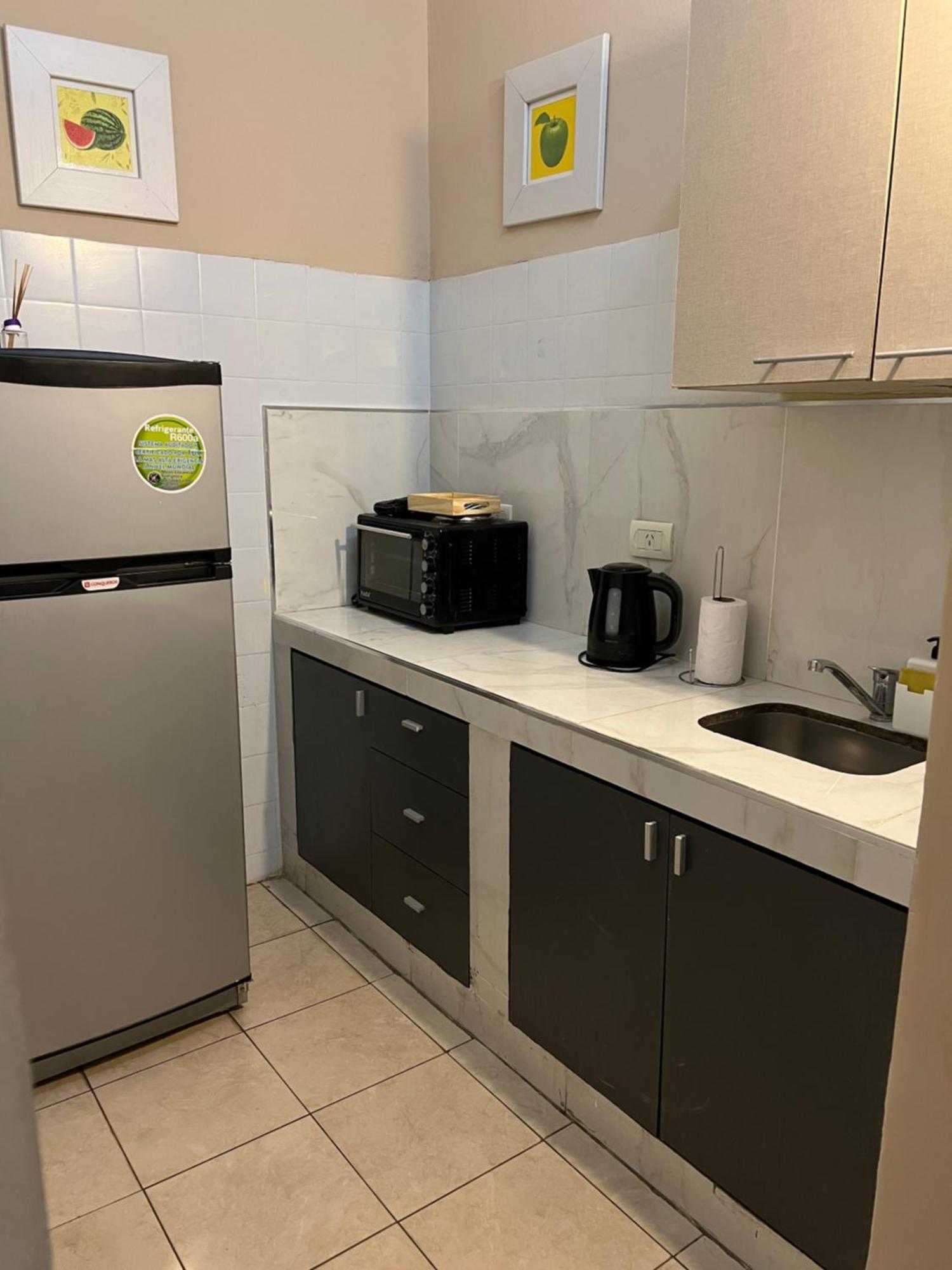 Departamento 1 Interno - Centro - Inst Cardiologico - Cochera コリエンテス エクステリア 写真
